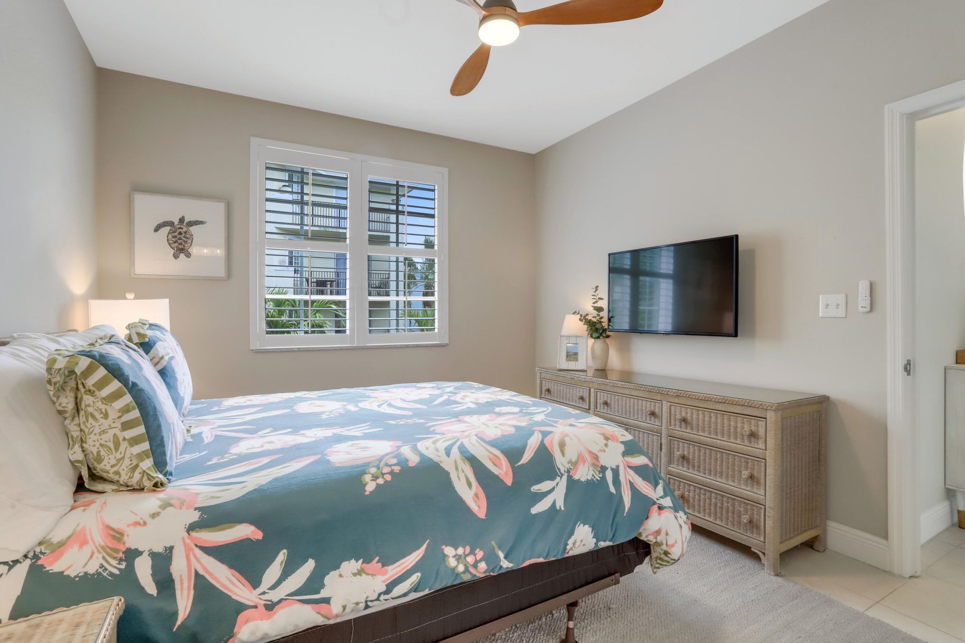 260 NE 3rd Street, Unit 4-D, Delray Beach, FL 33444 Photo
