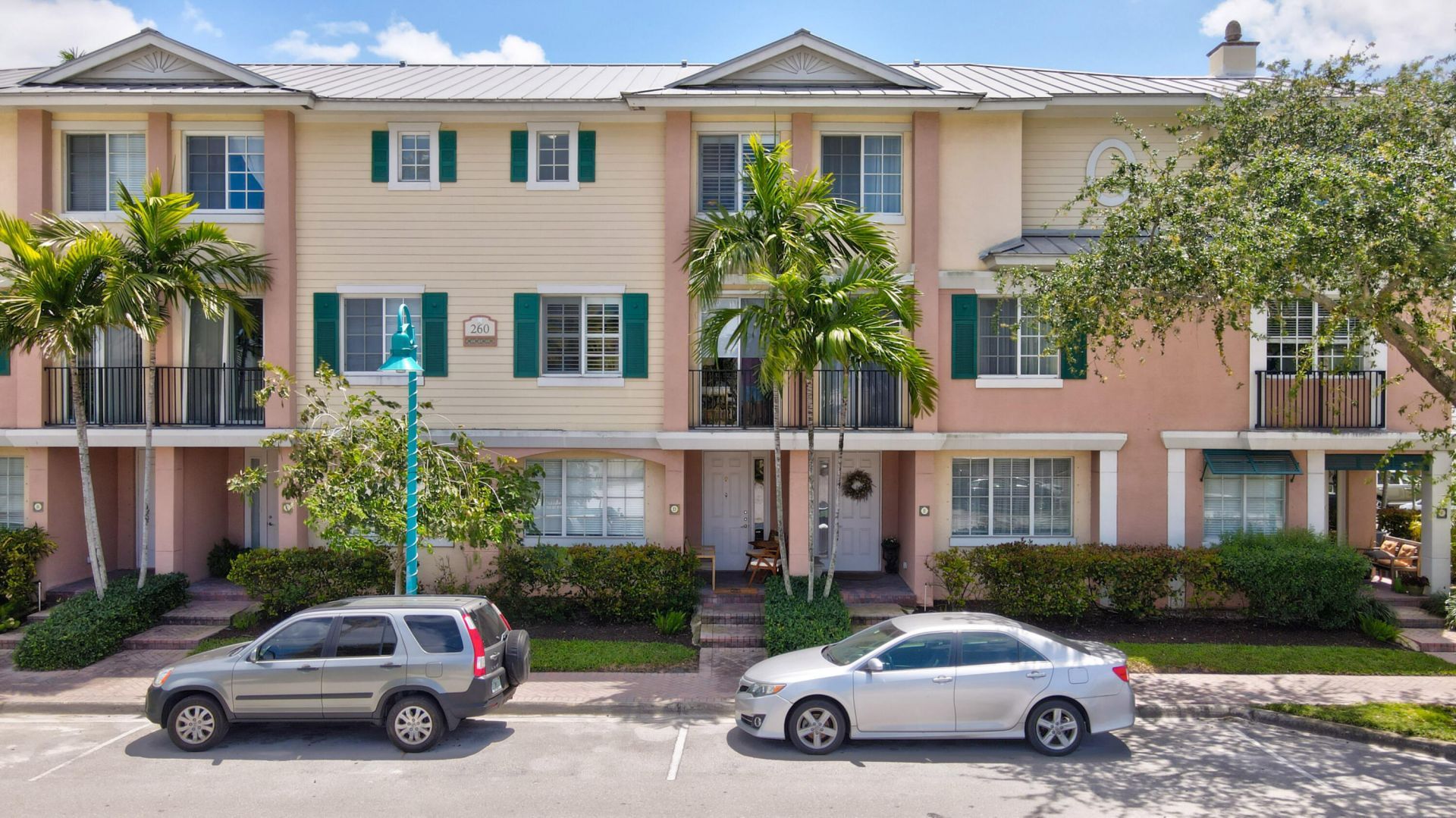 260 NE 3rd Street, Unit 4-D, Delray Beach, FL 33444 Photo