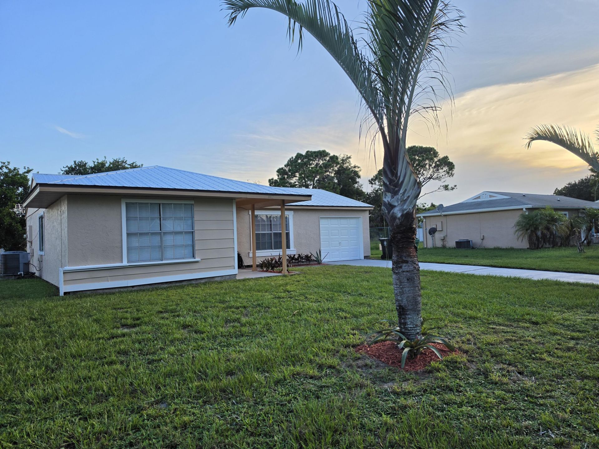 442 SW Belmont Circle, Port Saint Lucie, FL 34953 Photo