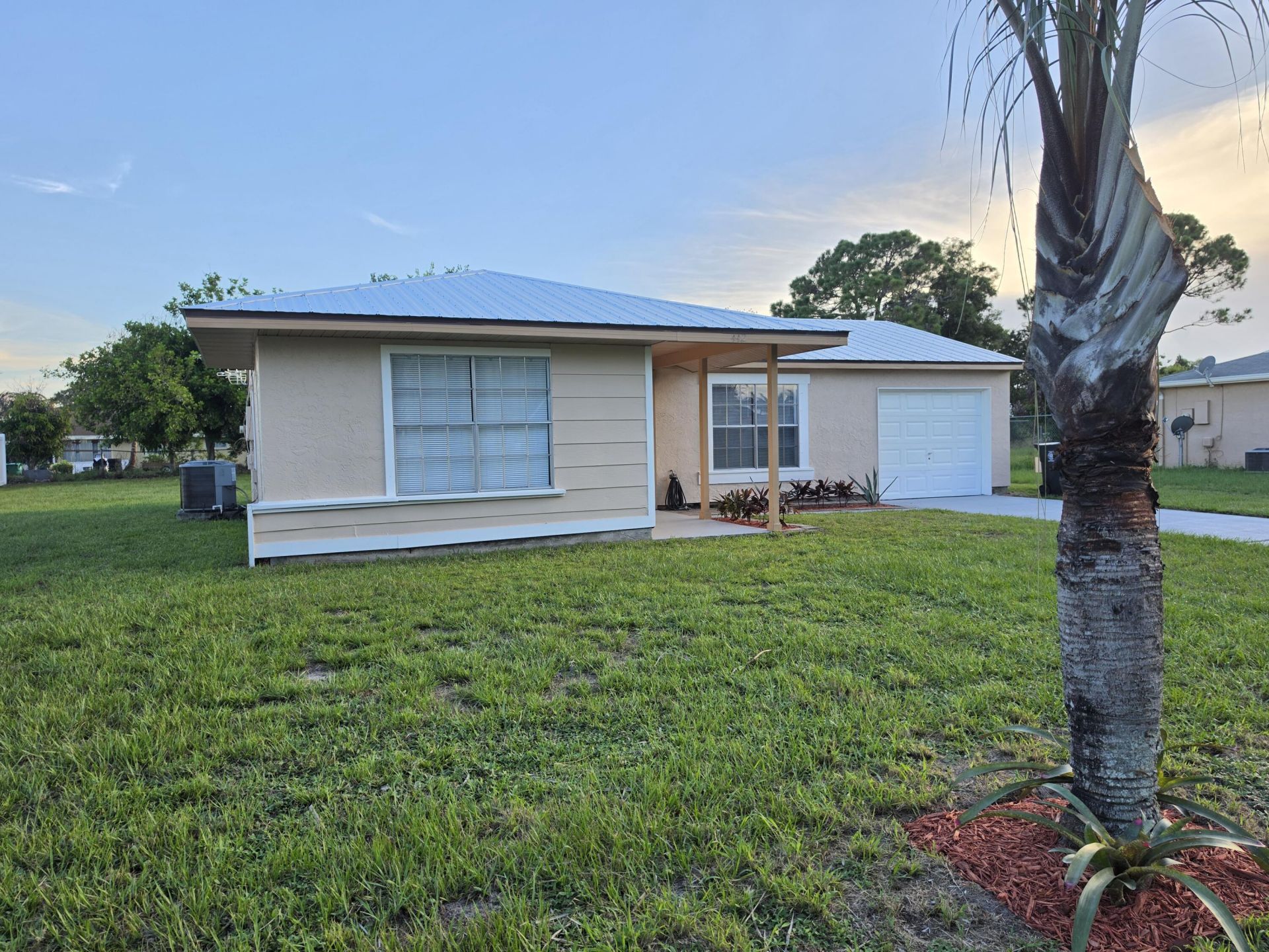 442 SW Belmont Circle, Port Saint Lucie, FL 34953 Photo