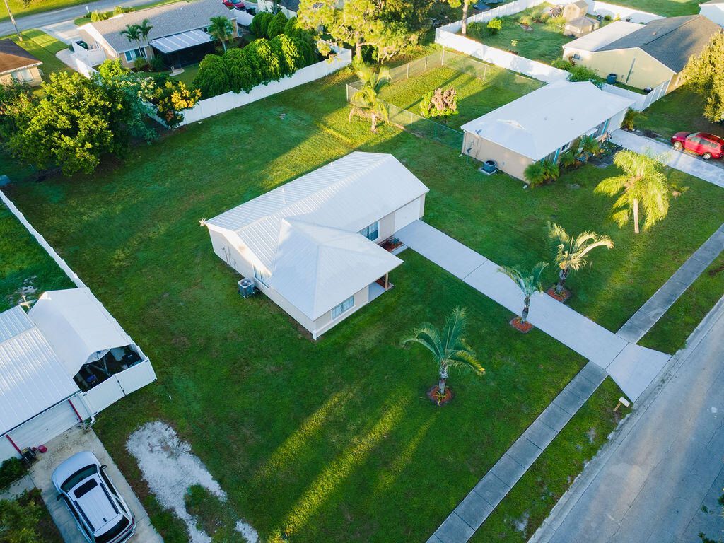 442 SW Belmont Circle, Port Saint Lucie, FL 34953 Photo