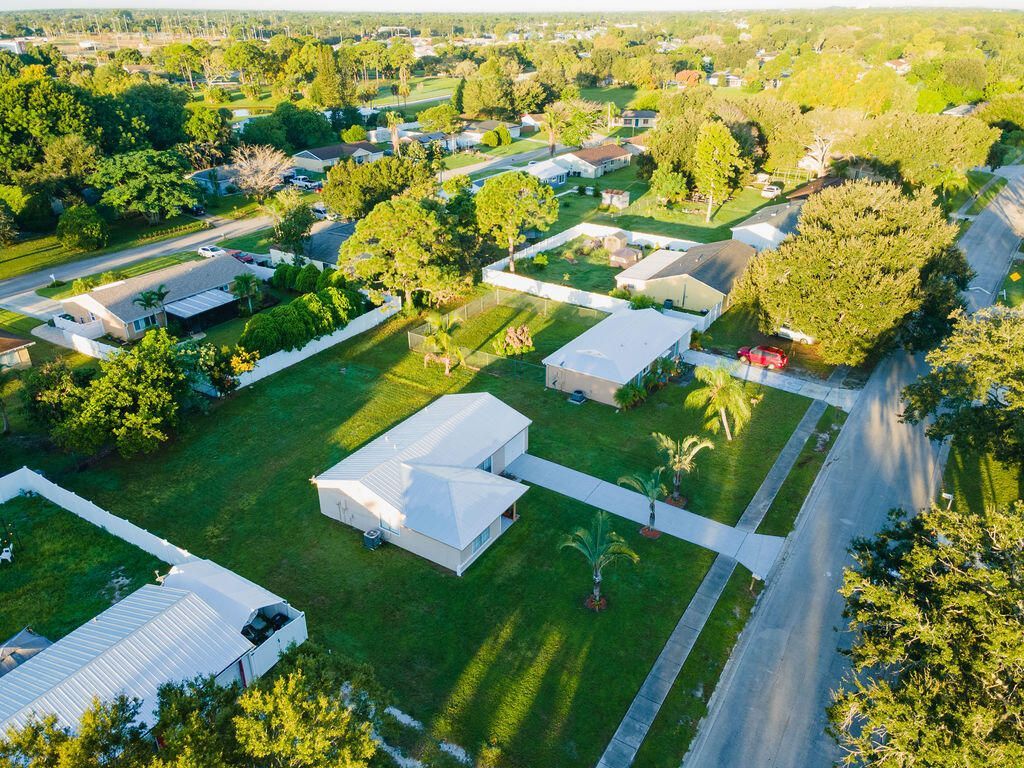 442 SW Belmont Circle, Port Saint Lucie, FL 34953 Photo