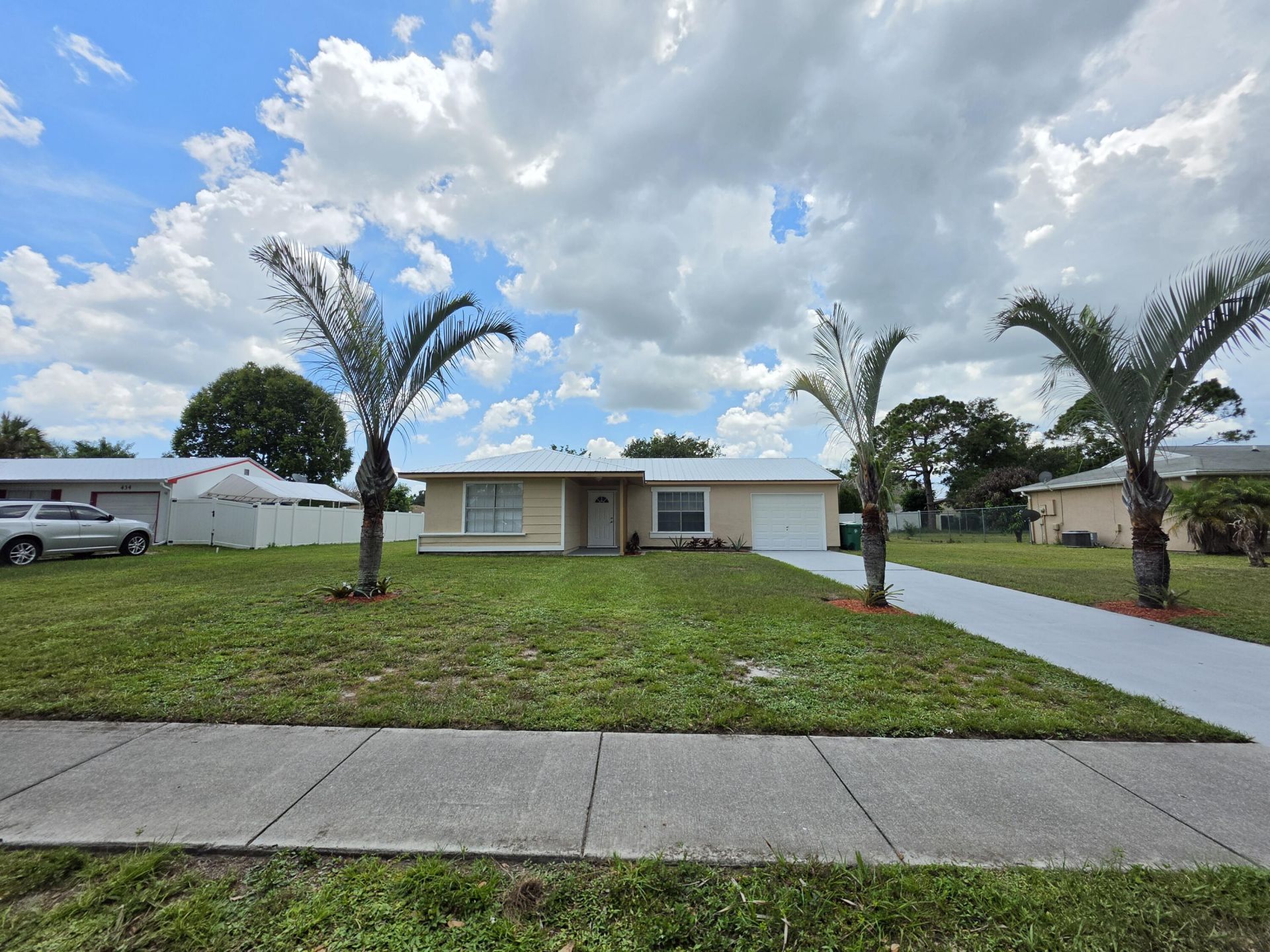 442 SW Belmont Circle, Port Saint Lucie, FL 34953 Photo
