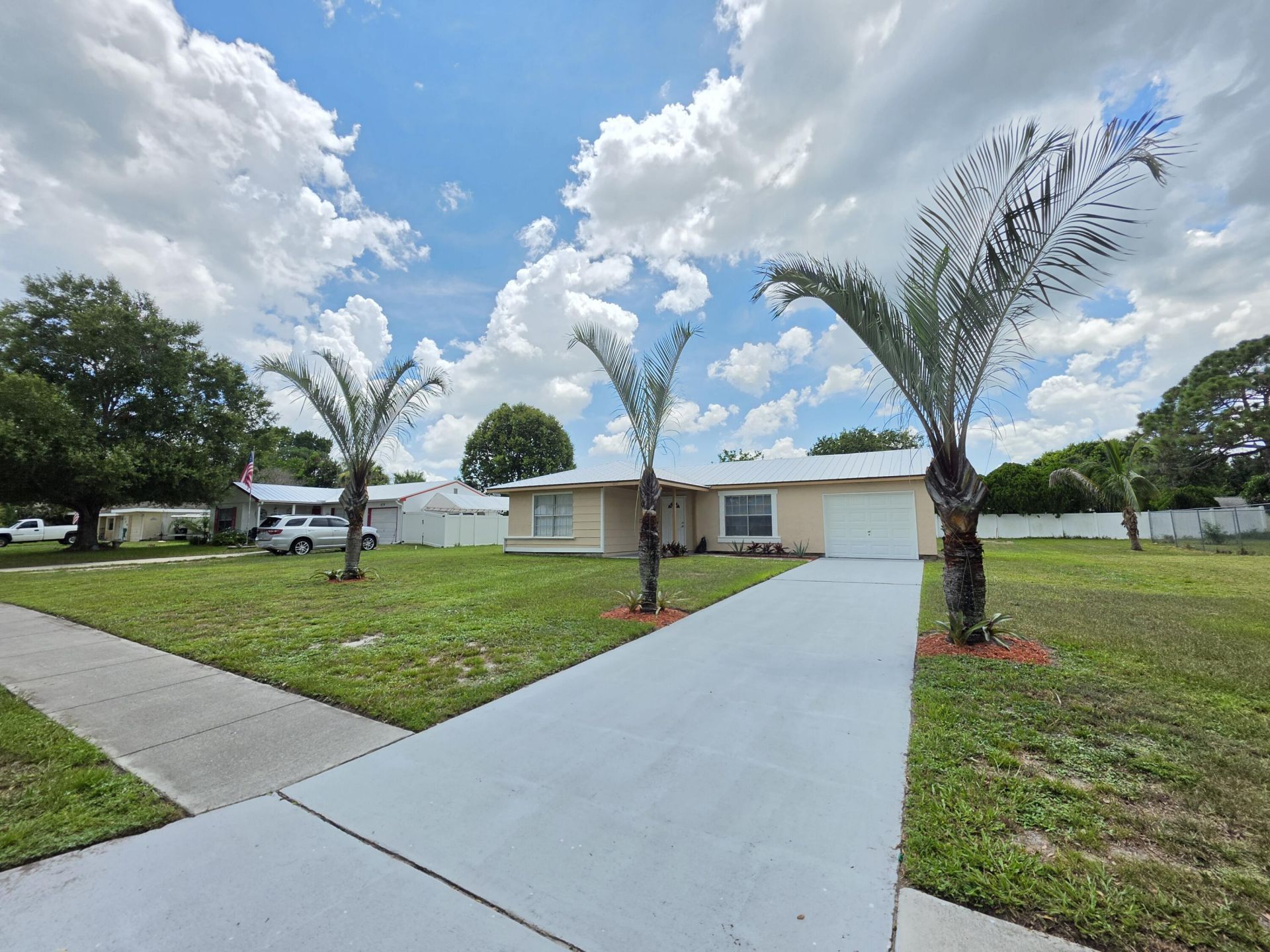 442 SW Belmont Circle, Port Saint Lucie, FL 34953 Photo