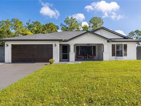 421 Broadmoor ST , LEHIGH ACRES, FL 33974