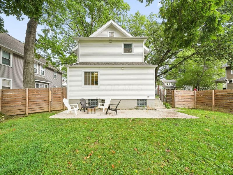 255 E Kelso Road , Columbus, OH 43202 Photo 2