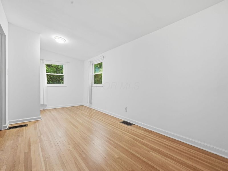 255 E Kelso Road , Columbus, OH 43202 Photo 42
