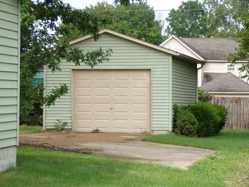 325 S Water Street, Caledonia, OH 43314 Photo 12