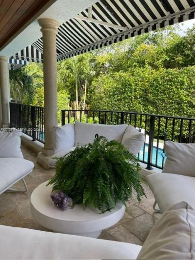 335 W Enid Dr , Key Biscayne, FL 33149 Photo