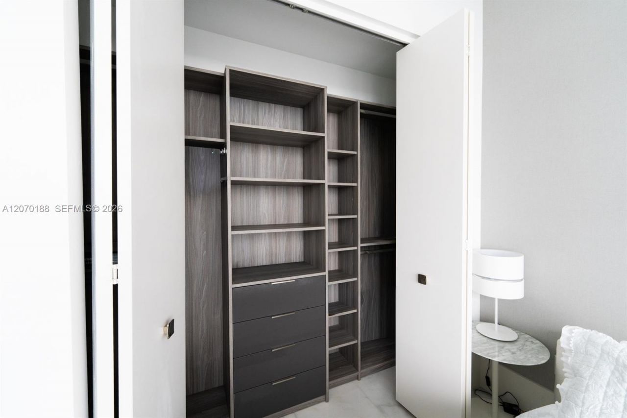 16901 Collins Ave, Unit 4201, Sunny Isles Beach, FL 33160 Photo