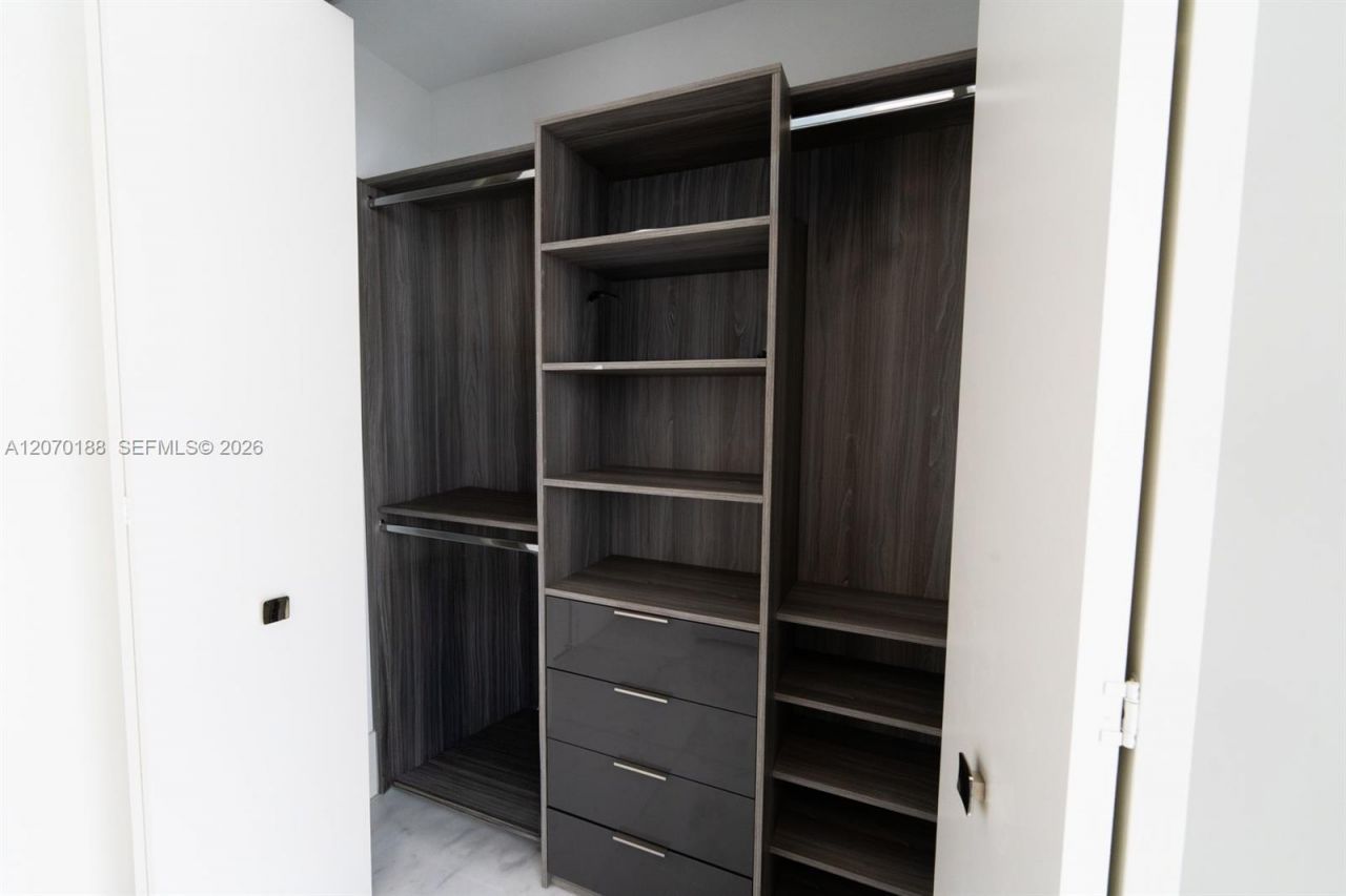16901 Collins Ave, Unit 4201, Sunny Isles Beach, FL 33160 Photo
