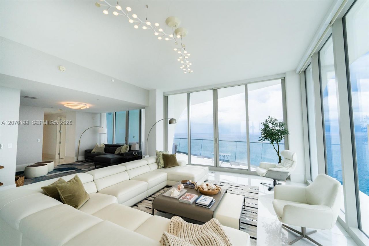 16901 Collins Ave, Unit 4201, Sunny Isles Beach, FL 33160 Photo