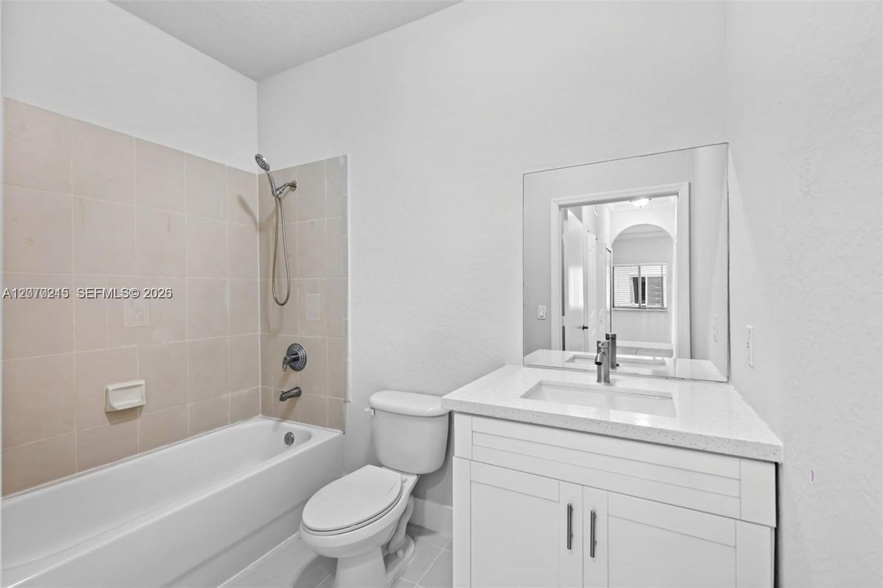 13248 Old Biscayne Dr, Unit 1101, Homestead, FL 33033 Photo