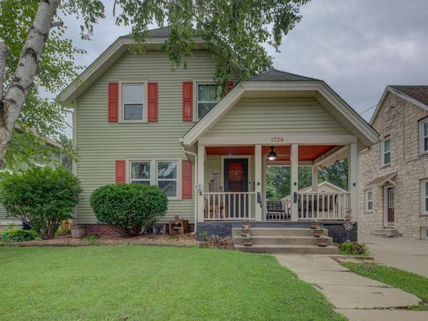 1324 Ruger Avenue, Janesville, WI 53545