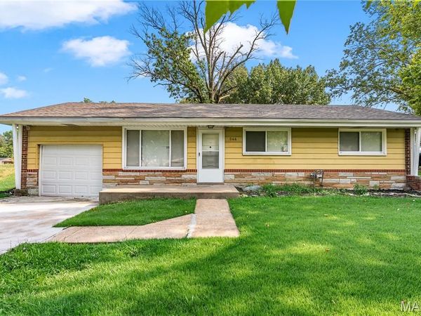 944 Lebon Drive, Bellefontaine Nghbrs, MO 63137