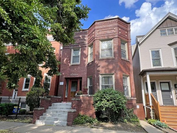 3709 N BOSWORTH Avenue , Unit 2F, Chicago, IL 60613