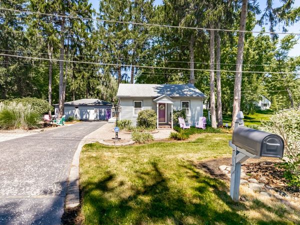 1120 W Wood Street , Palatine, IL 60067