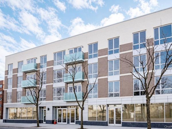 15815 Union Turnpike , Unit 402N, Fresh Meadows, NY 11366