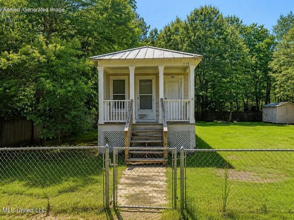 5505 Peacock Street, Ocean Springs, MS 39564