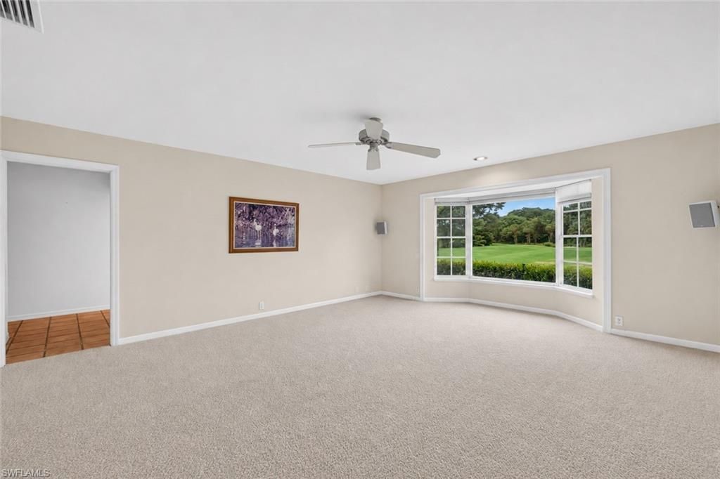 700 Hollybriar Ln, Naples, FL 34108 Photo