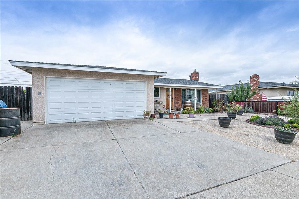 3919 Berrywood, Santa Maria, CA 93455 Main Photo