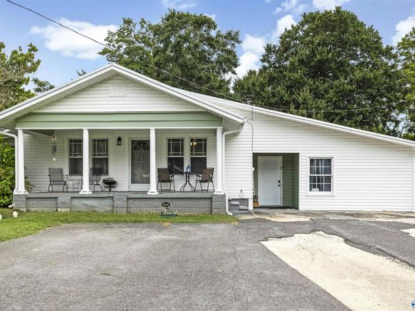 106 McCleskey Street, Boaz, AL 35957