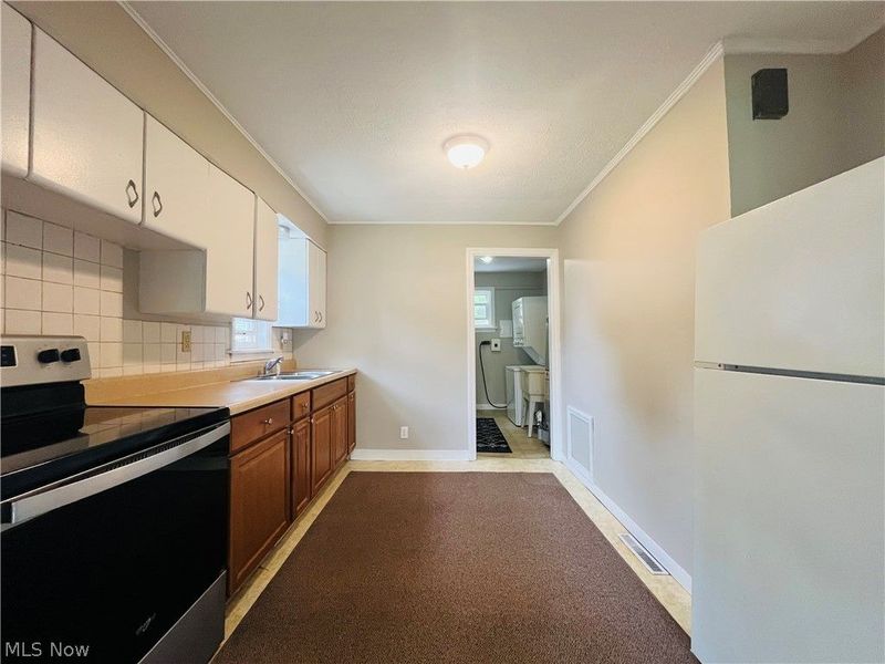 1263 Oxford Drive, Madison, OH 44057 Photo 5