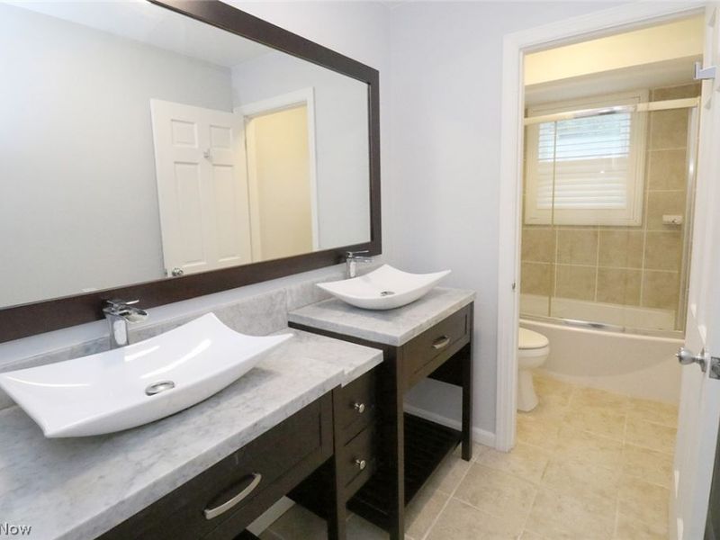 2306 Alexander Manor W, Steubenville, OH 43952 Photo 31
