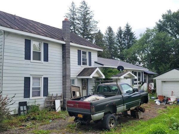 1652 State Highway 220 , Mc Donough, NY 13801
