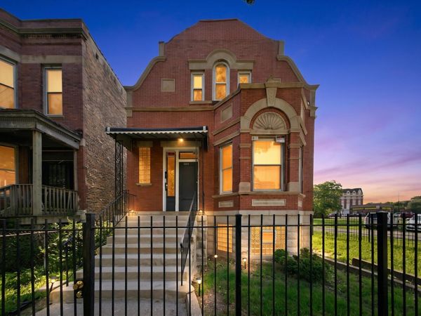 1656 S TROY Street , Chicago, IL 60623