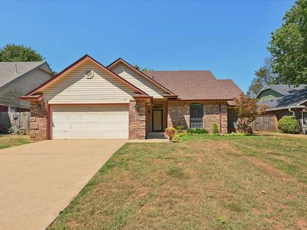11110 S 108th East Avenue , Bixby, OK 74008