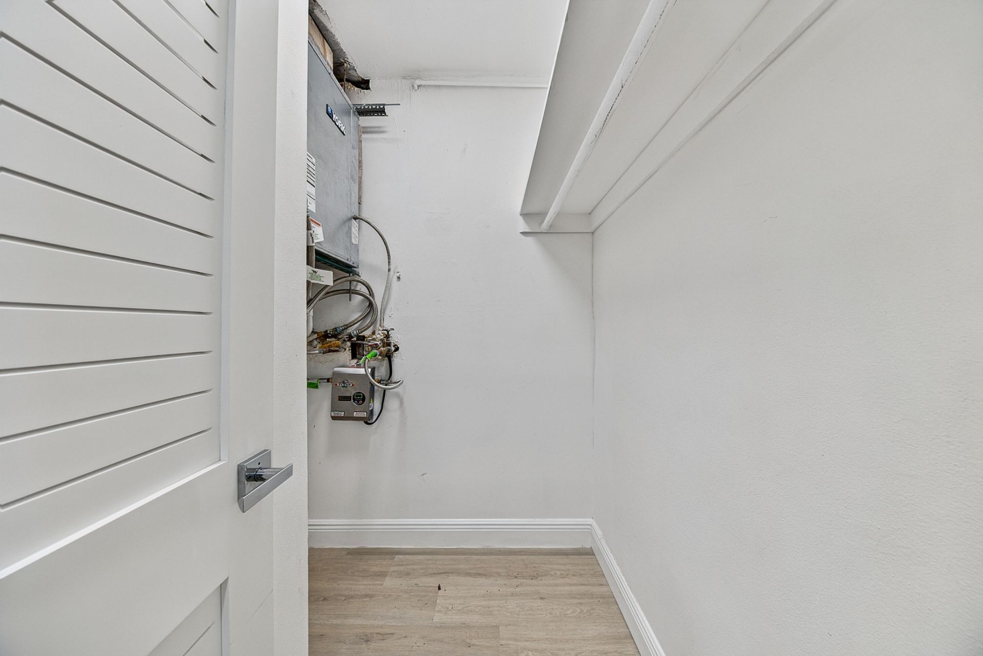 2900 NE 30th Street, Unit D-3, Fort Lauderdale, FL 33306 Photo