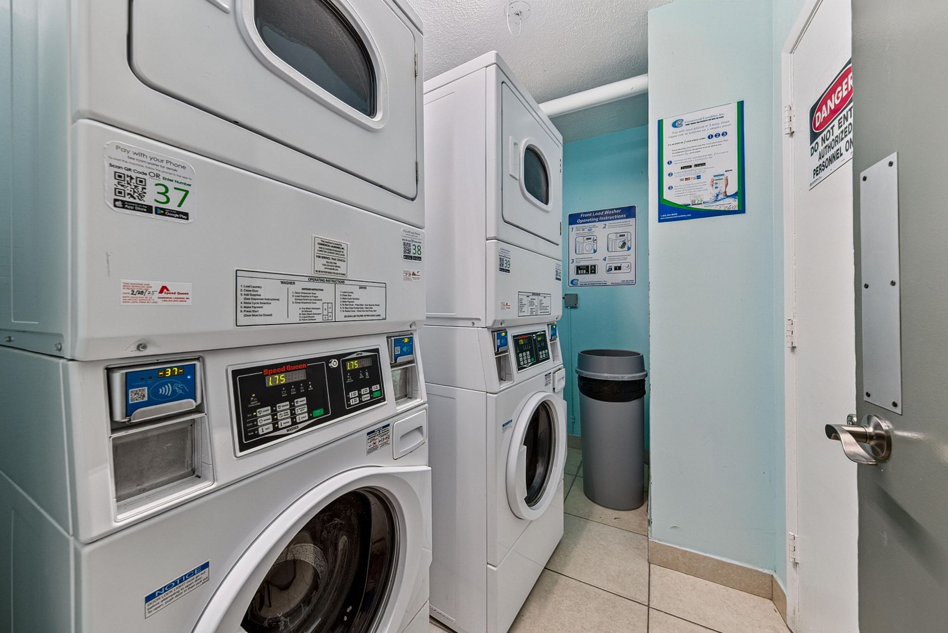 2900 NE 30th Street, Unit D-3, Fort Lauderdale, FL 33306 Photo