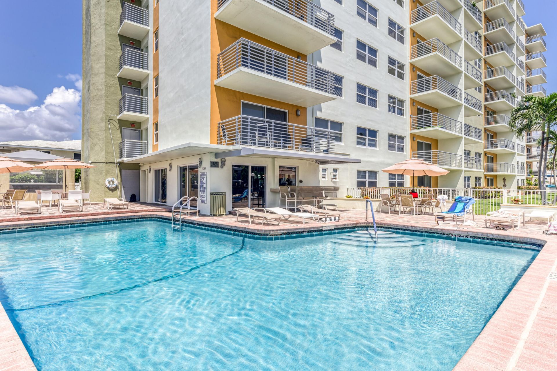 2900 NE 30th Street, Unit D-3, Fort Lauderdale, FL 33306 Photo