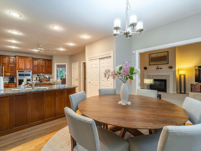 3925 Tarrington Lane, Upper Arlington, OH 43220 Photo 11