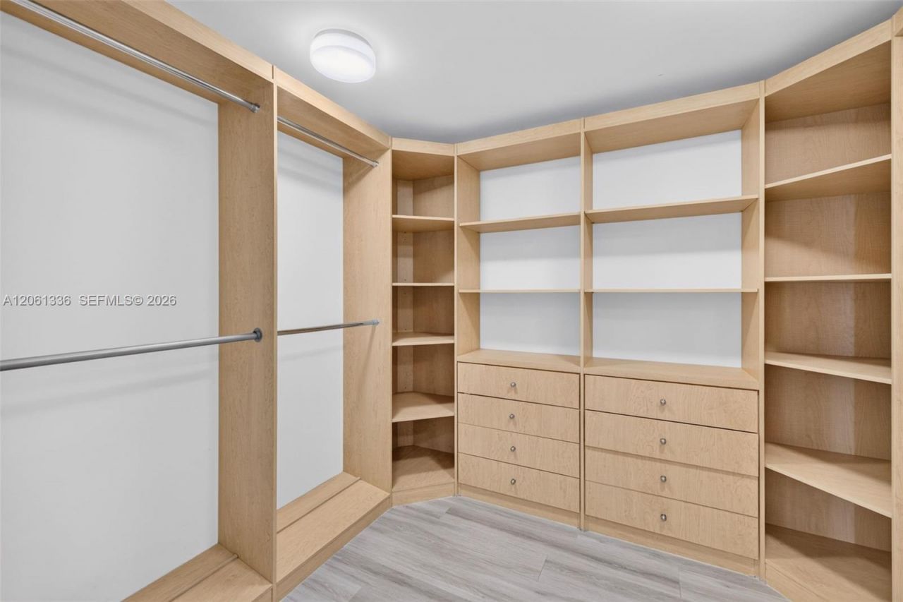 2000 Island Blvd , Unit 3008, Aventura, FL 33160 Photo