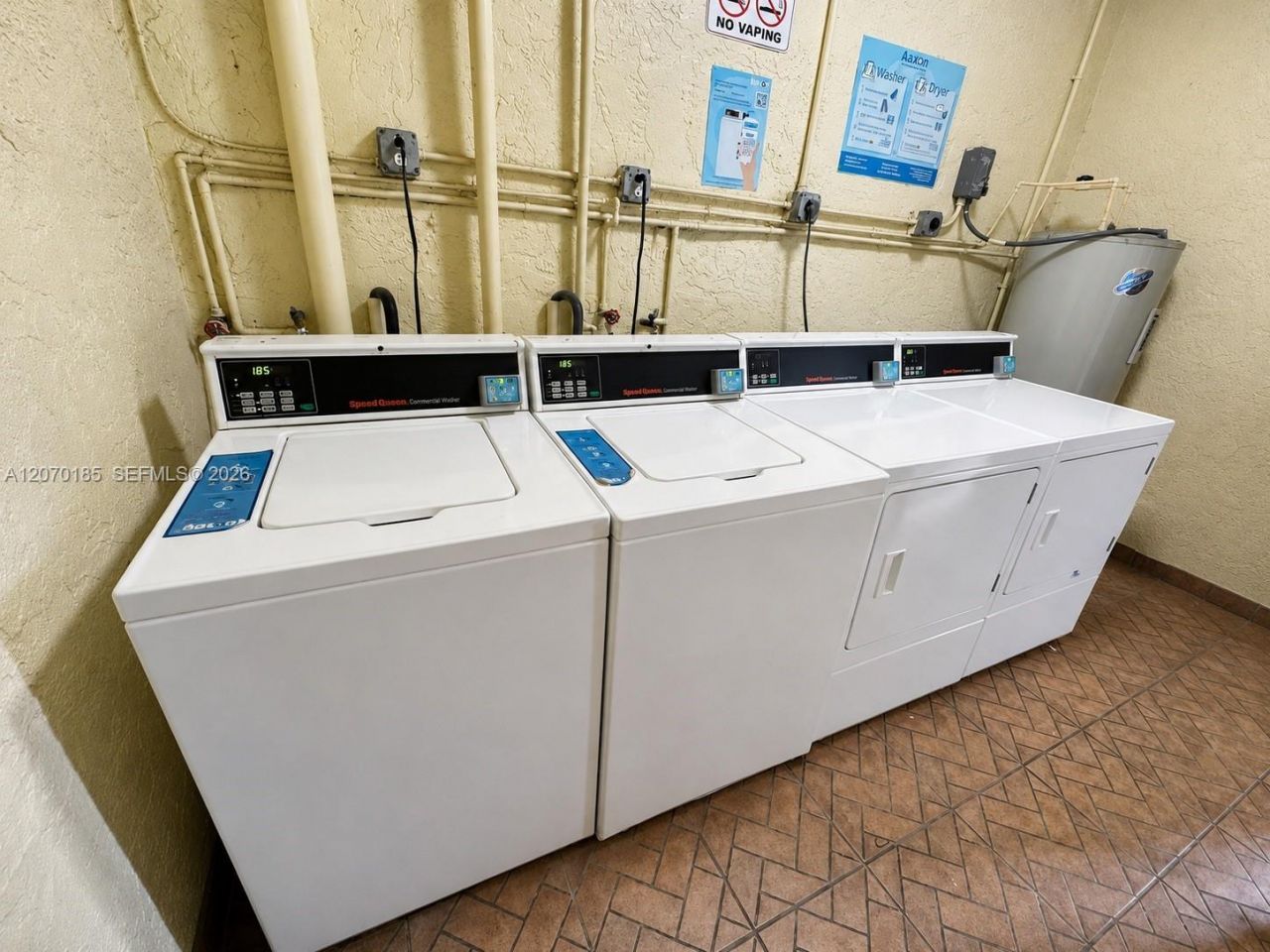 3700 NW 21st St, Unit 206, Lauderdale Lakes, FL 33311 Photo