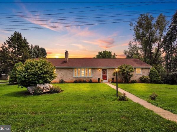 4701 LINDEN AVENUE, MECHANICSBURG, PA 17055