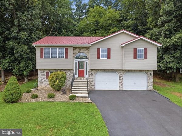 10113 CARDINAL DRIVE, ORRSTOWN, PA 17244