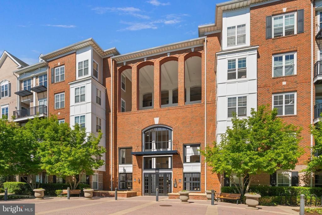 501 HUNGERFORD DRIVE , ROCKVILLE, MD 20850