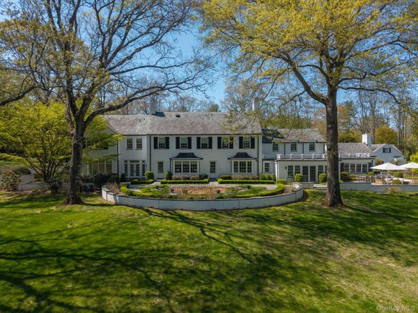 530 Chicken Valley Road , Matinecock, NY 11560