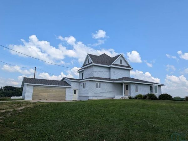 247 560th St., Marcus, IA 51035