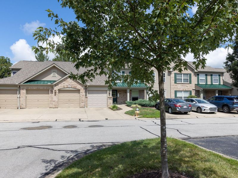 1548 Butler Court, Unit 302, Florence, KY 41042 Photo 2