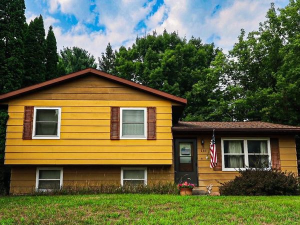 265 E KOCH STREET, Redgranite, WI 54970