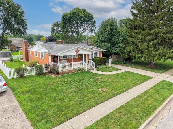 2683 Eugene Avenue , Grove City, OH 43123