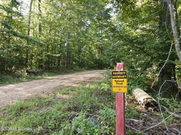 Cupit Road, Union Church, MS 39668