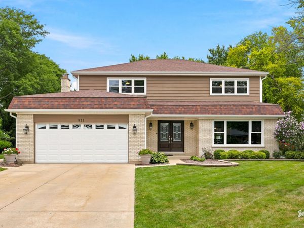 811 Spring Cove Drive , Schaumburg, IL 60193