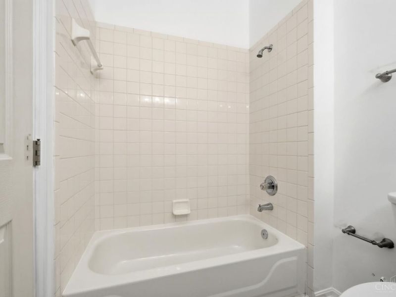 1201 Traverse Creek Drive, Miami Township, OH 45150 Photo 35