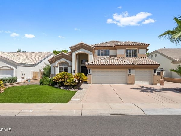 1442 E CATAMARAN Drive, Gilbert, AZ 85234
