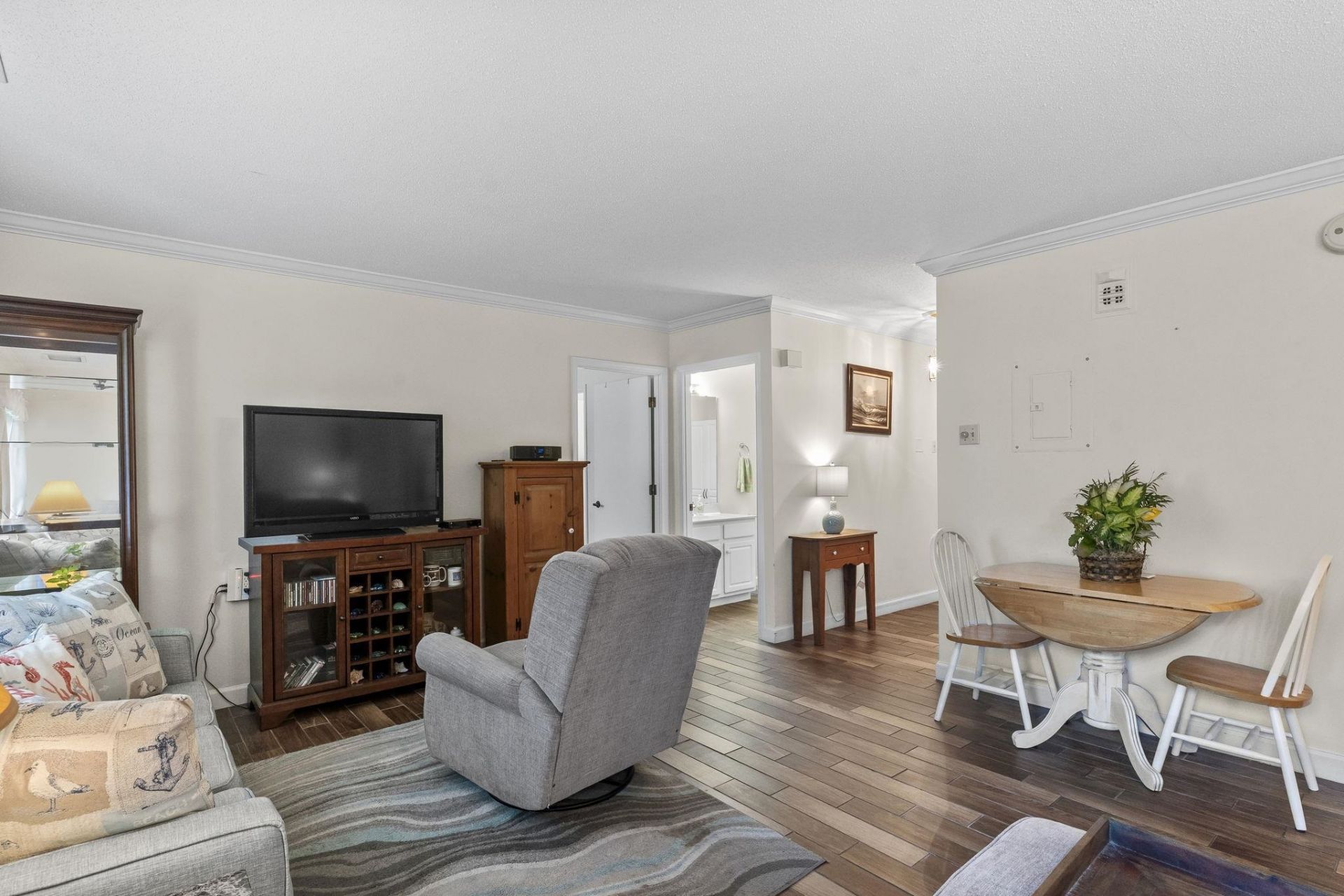 5001 Little River Rd.  Photo 36